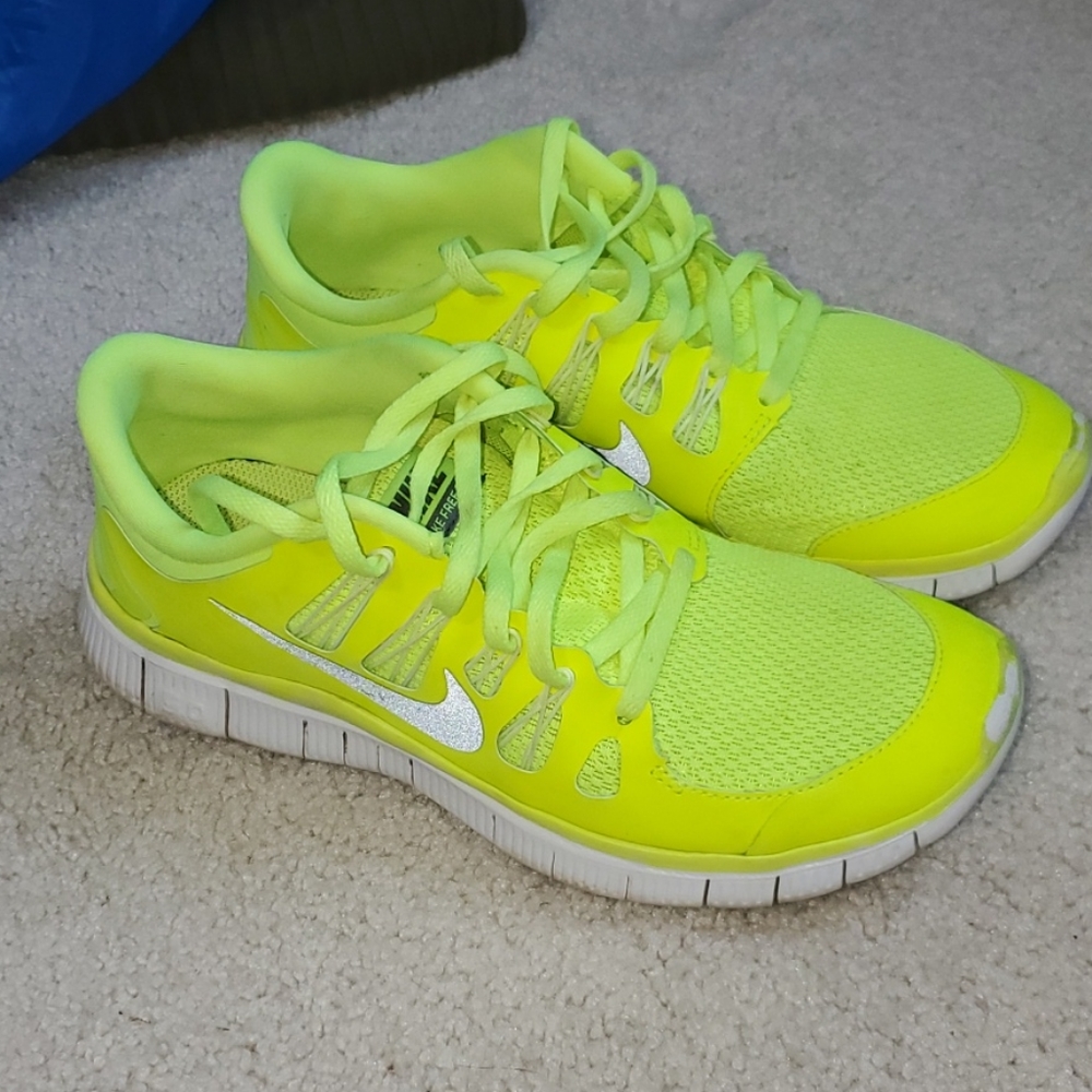 Nike Free Runs